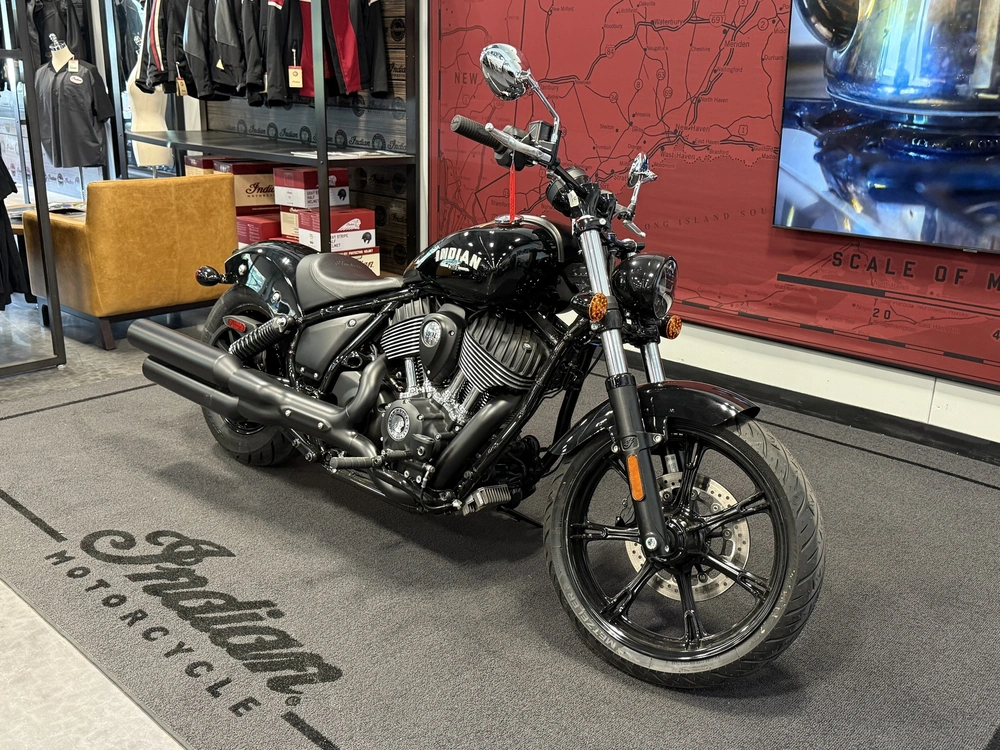 2025 Indian Motorcycle Chief alt