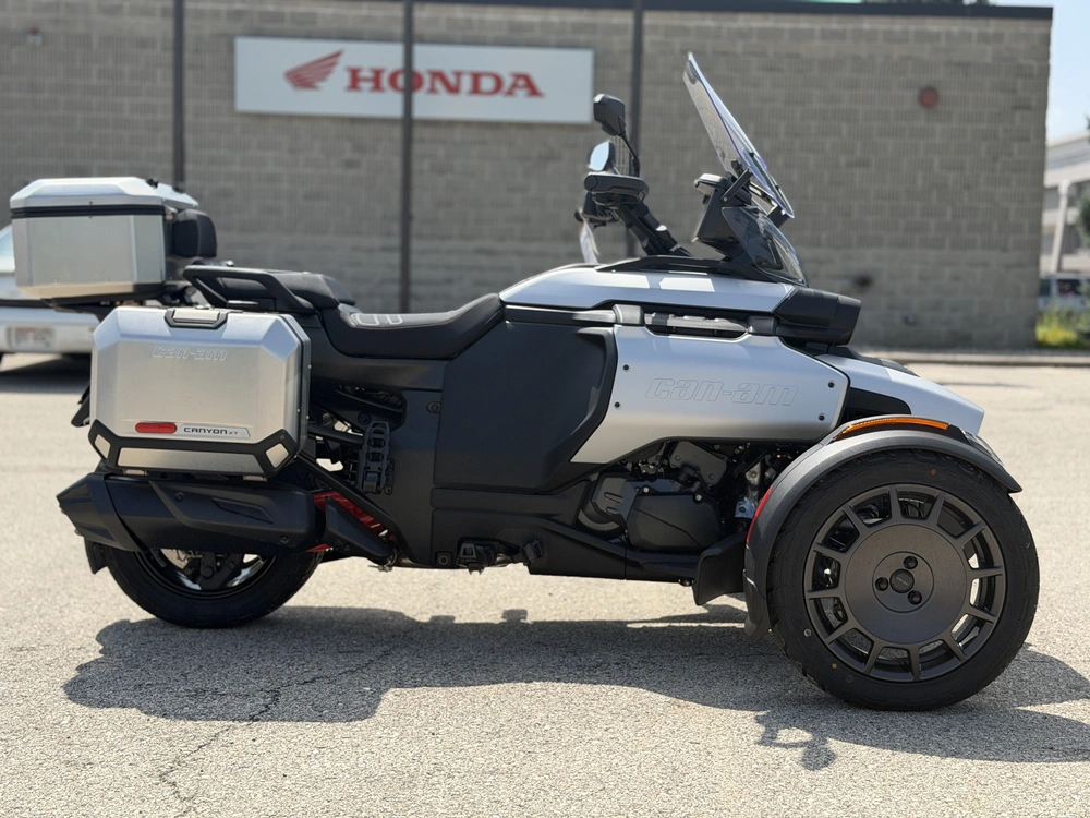 2026 Can-am Canyon Xt alt