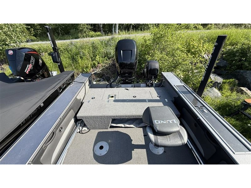 2017 Lund Boat Co 2175 Pro V alt