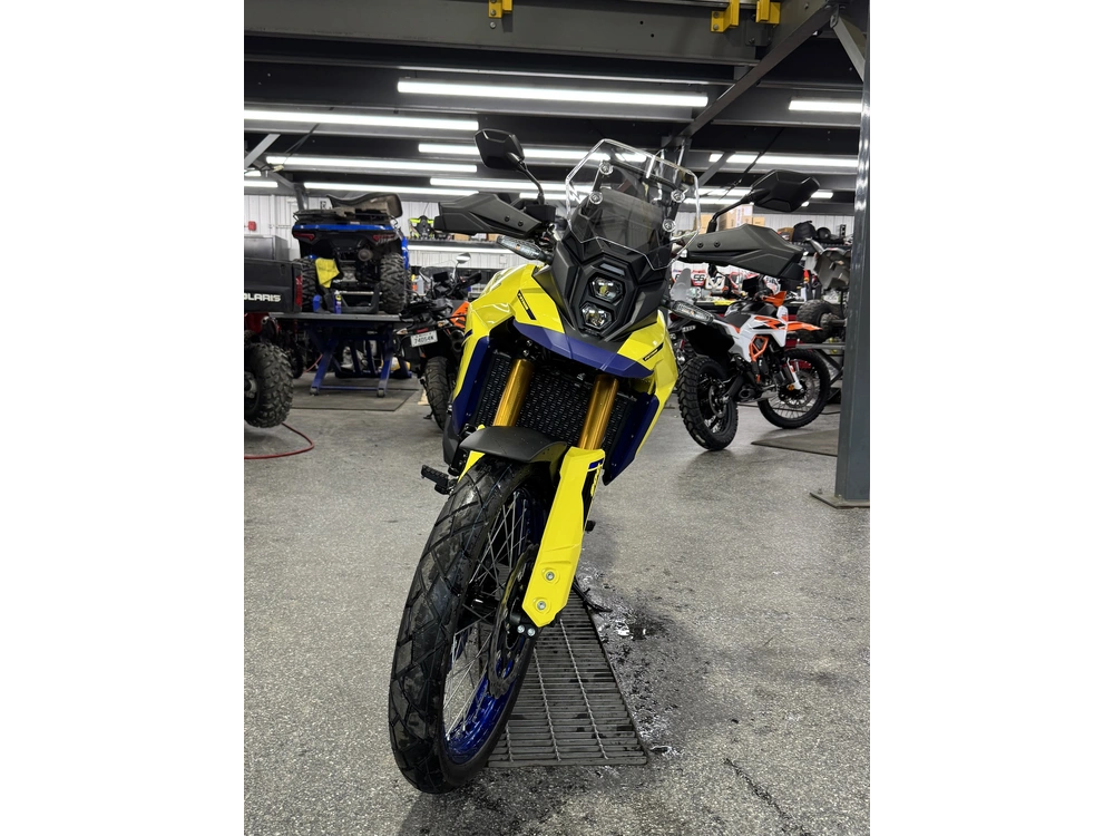 Suzuki V-strom 800de Aventu 2026 alt