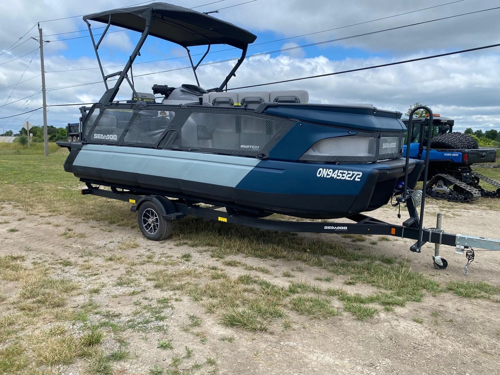 2025 Sea-doo/brp Seadoo Switch 21' Limited 230hp alt