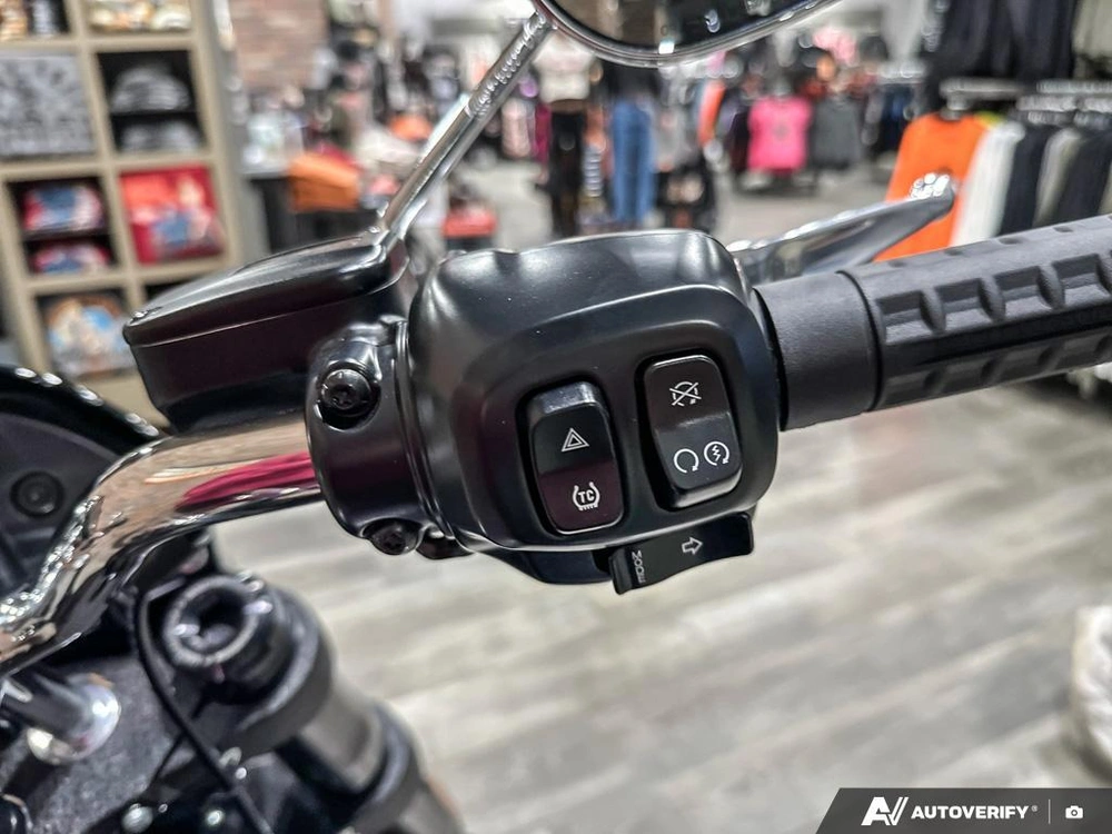 2026 Harley-davidson Low Rider S alt