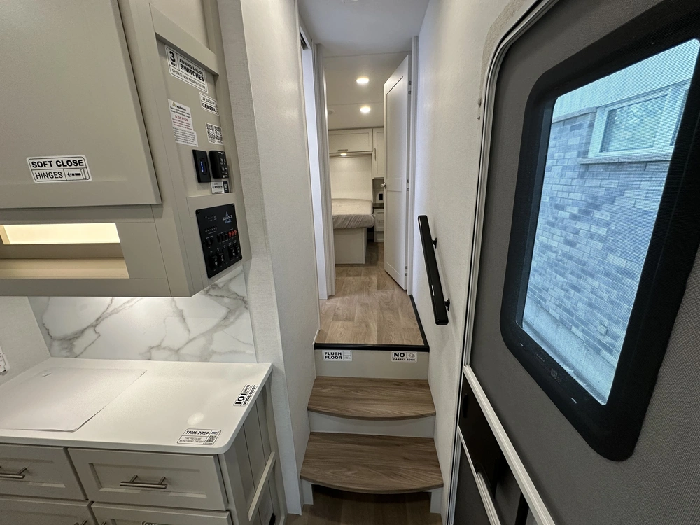 Alliance Rv Avenue 29rl 2027 alt