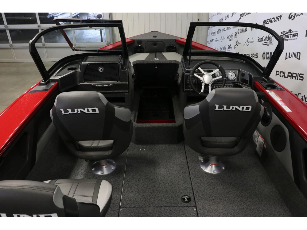 Lund 1875 Crossover Xs + Mercury 175 Hp & Remorque 2026 alt