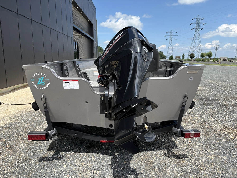2025 Crestliner 1650 Kodiak Tiller - Silver Metallic alt