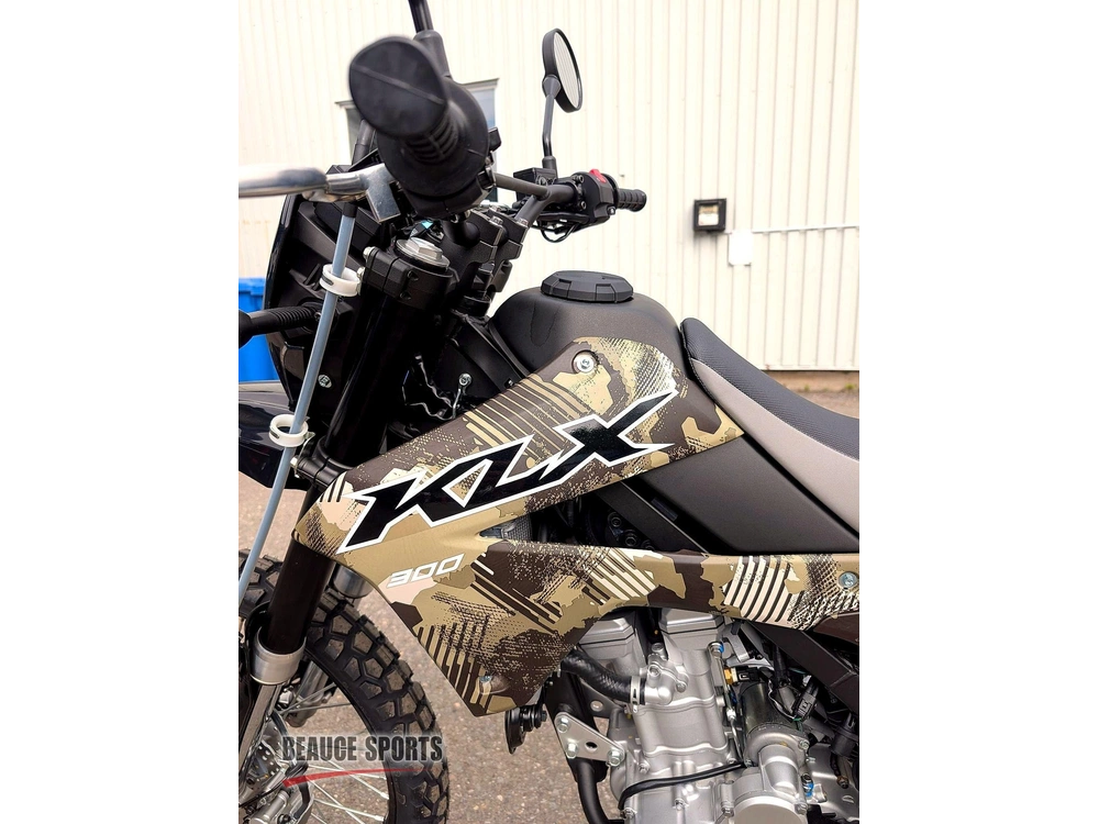 Kawasaki Klx300 Semi-camo 🎯 Moto Double Usage Route Sentier Crf300l Drz400 Wr250r Dual Sport Plaquée 🟢 2026 alt