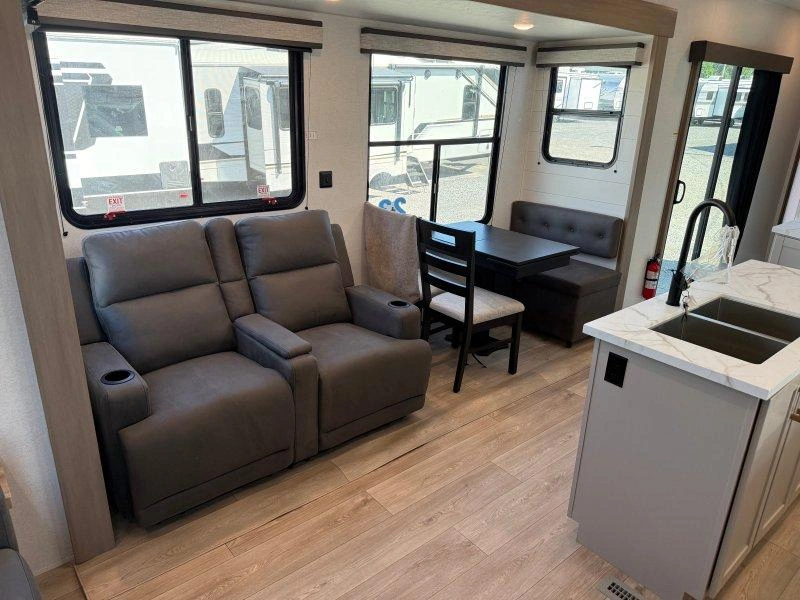 Jayco Jayflight 401flts 2027 alt