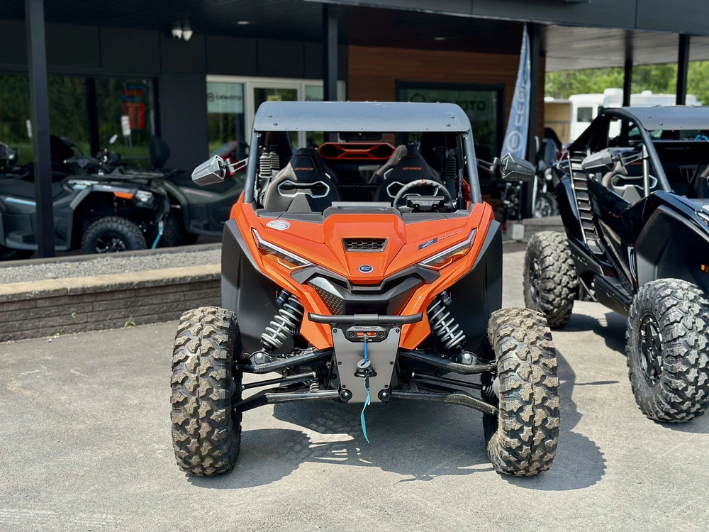 Cfmoto Z10 4p 2026 alt
