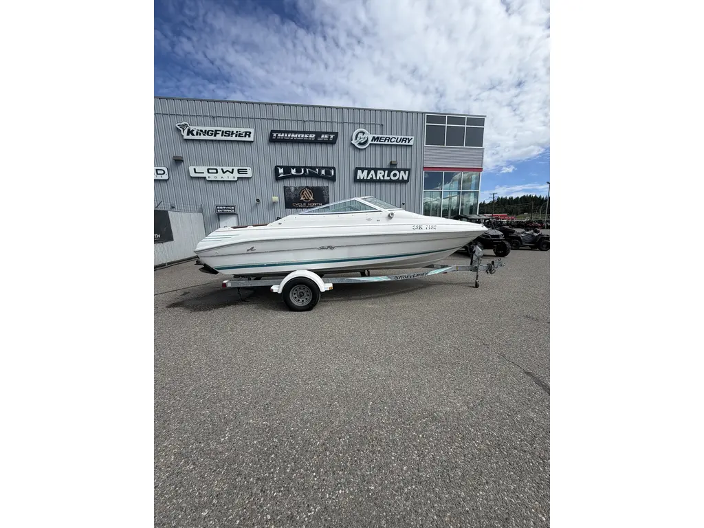 1993 Sea Ray 200 Over Nighter