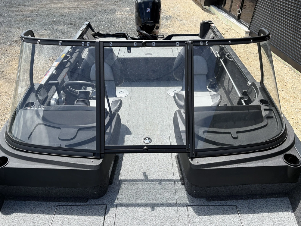 2025 Crestliner 1750 Hawk Wt Jumpseat - Gun Metal alt