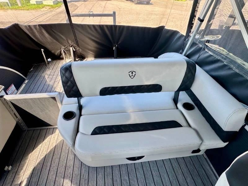 2026 Armada Drakkar Swing Back 23' X 8' alt