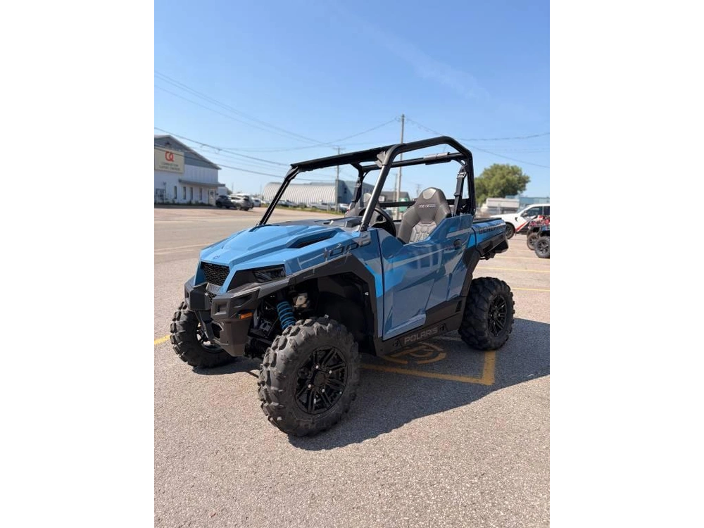Polaris General 1000 Premium 2026 alt