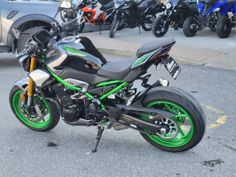 Kawasaki Z900 Se 2025 alt