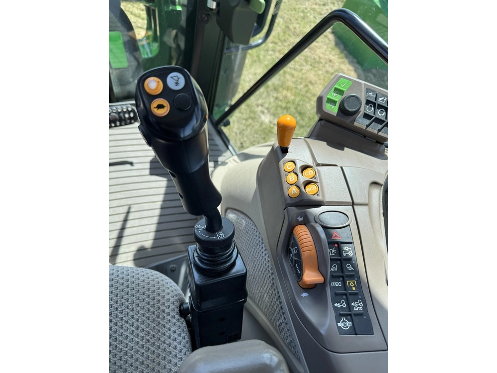 John Deere 5100r 2017 alt