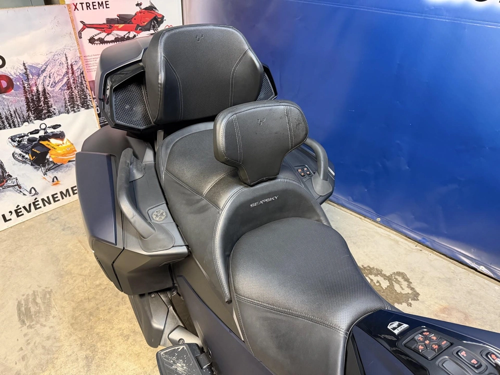 Can-am Rt Limited Sea To Sky 2022 alt
