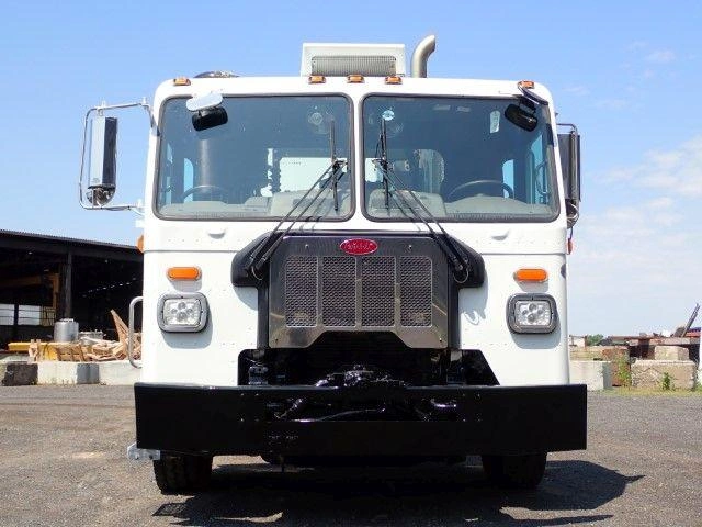 2020 Peterbilt 520