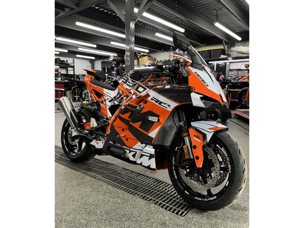 2026 Ktm 990 Rc R alt
