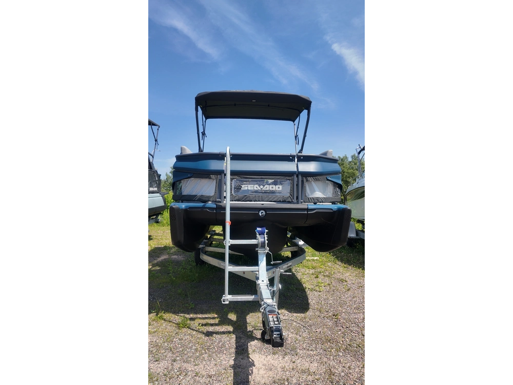 2026 Sea-doo Switch Cruise Limited 18' 300hp W/audio & Galvanized Trailer