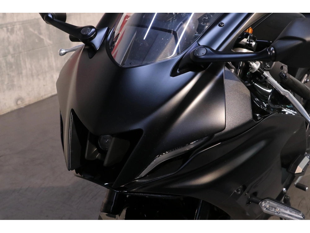 Yamaha Yzf-r7 2025 alt