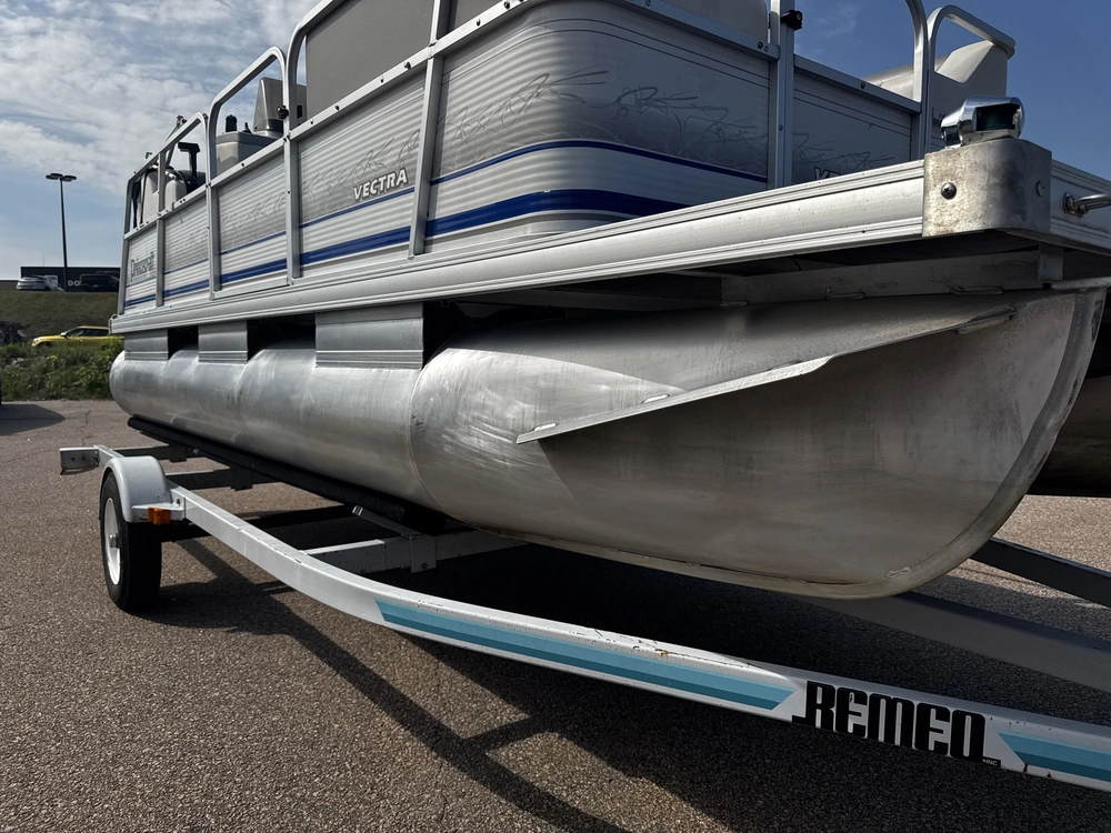 1996 Princecraft Vectra 16 / Honda 20hp 2010 alt
