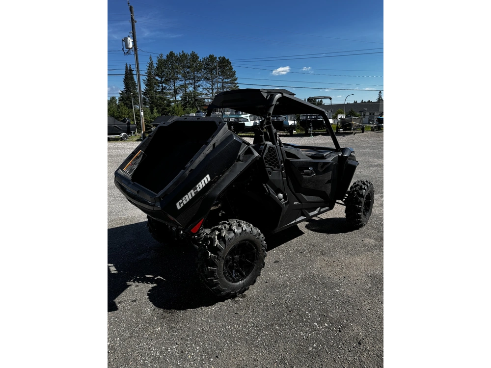 2026 Can-am Commander Xt 700 alt