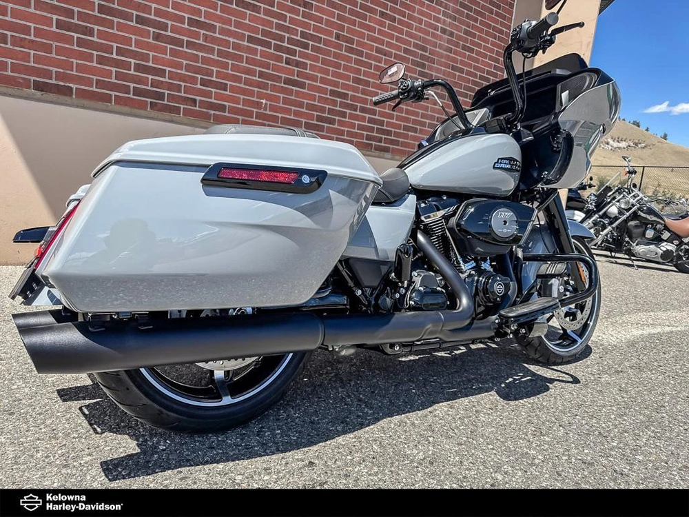 2026 Harley-davidson Fltrx - Road Glide® alt