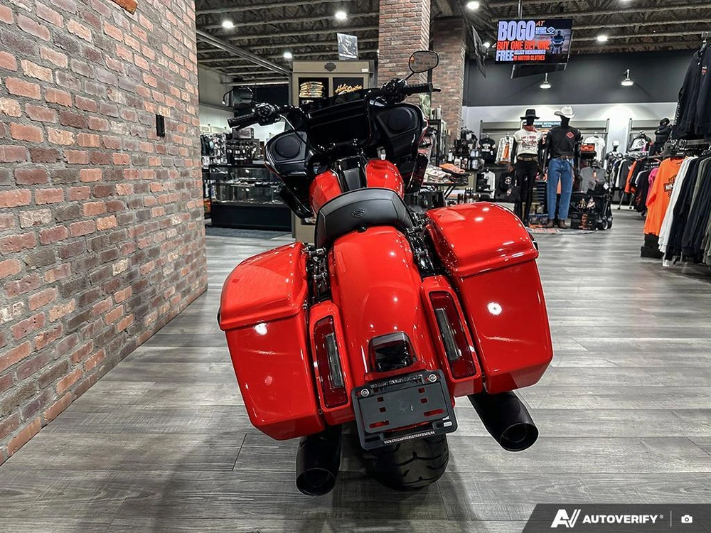 2026 Harley-davidson Road Glide alt
