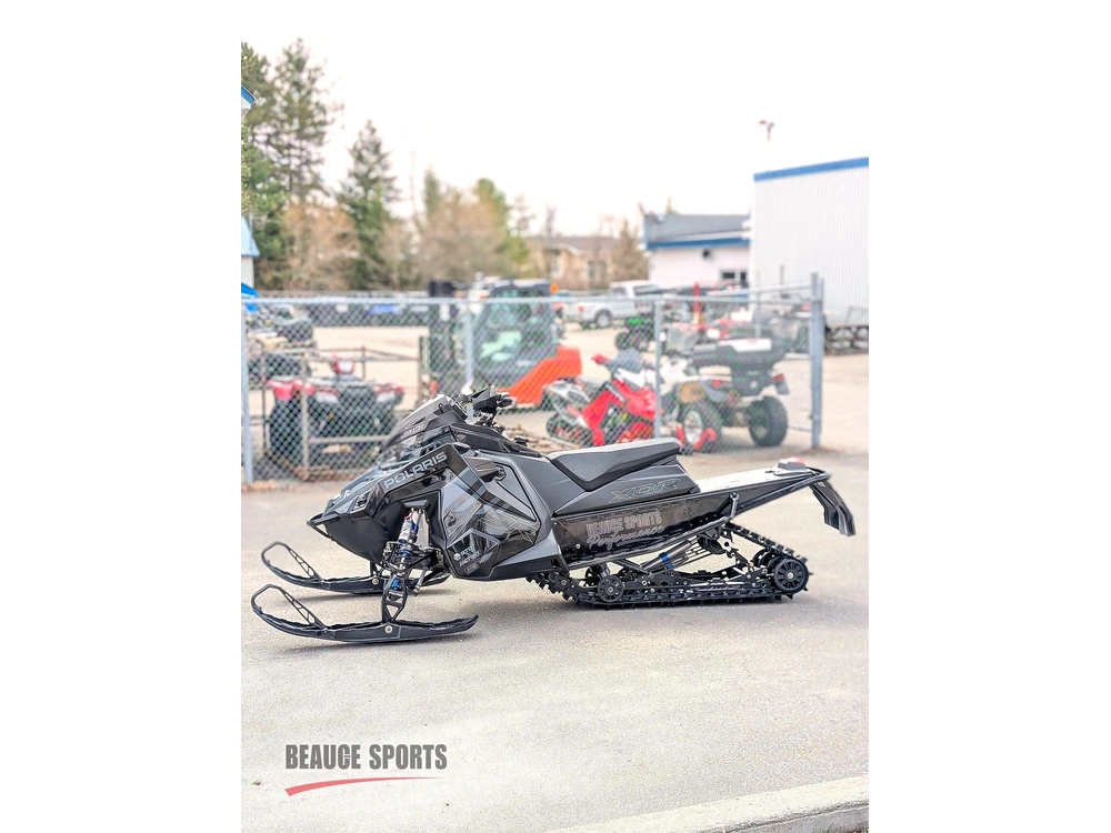 2026 Polaris Sno-26 9r Indy Xcr 137 🎯 Motoneige Performance Trail Cloutée Mint Garantie Écran 7s Suspension Pro Prête Saison 🟢 alt