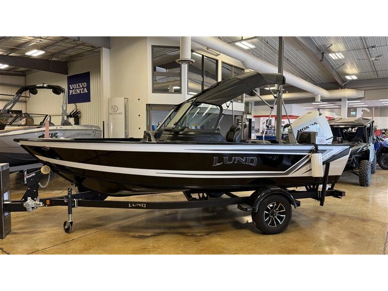2026 Lund Boat Co 1775 Impact Xs Sport alt