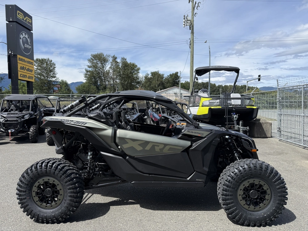 2026 Can-am Maverick X3 Rc 72' Turbo Rr alt