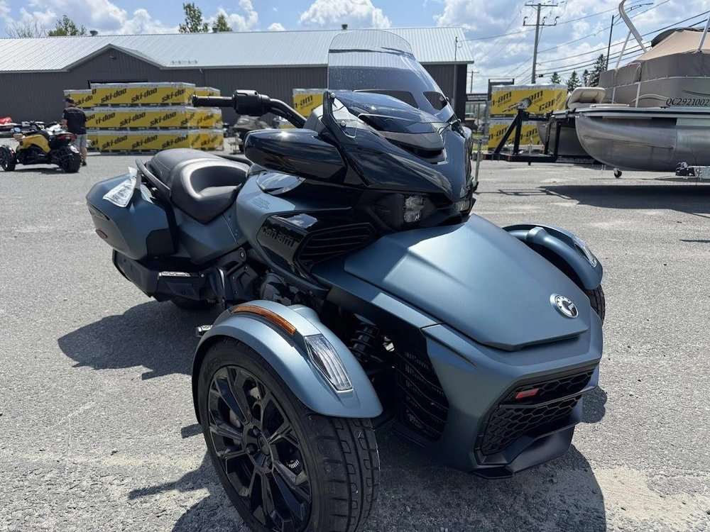 Can-am F3-t 2025 alt