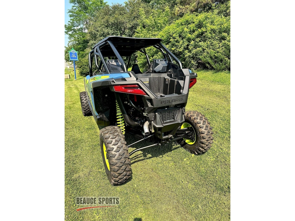 2025 Polaris Rzr Pro Xp 4 Ultimate - Zenith Blue Démo Acc En Sus | 💰 Forfait D’accessoires De Plus De 3 000 $ 💰 alt