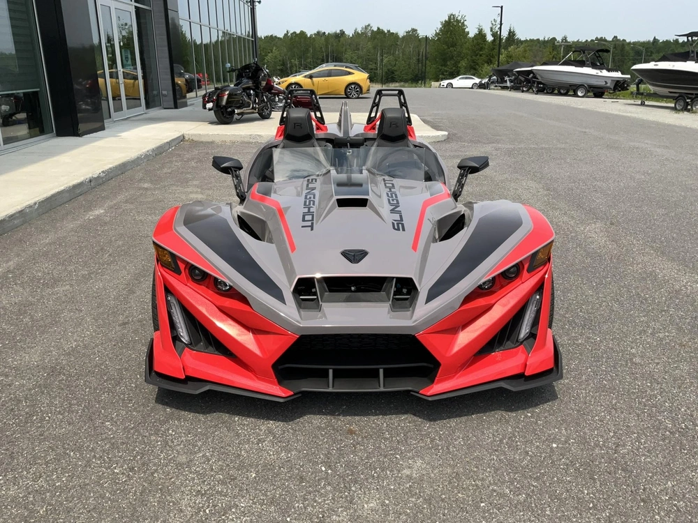 Slingshot R - Autodrive 2026 alt