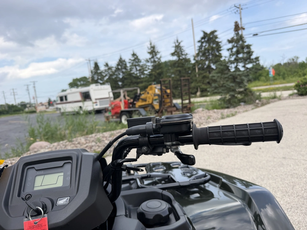 2026 Honda Fourtrax Rancher 4x4 alt