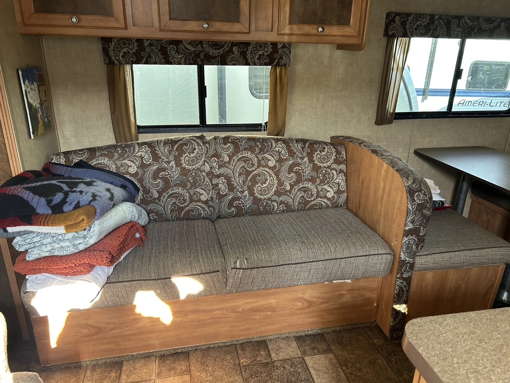 Shasta Oasis 26rl 2014 alt