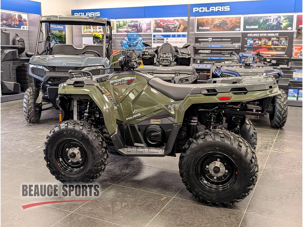 Polaris Sportsman 570 Sage Green | 🌍 Concurrents : Outlander 570 / Grizzly 700 🌍 | 2026 alt