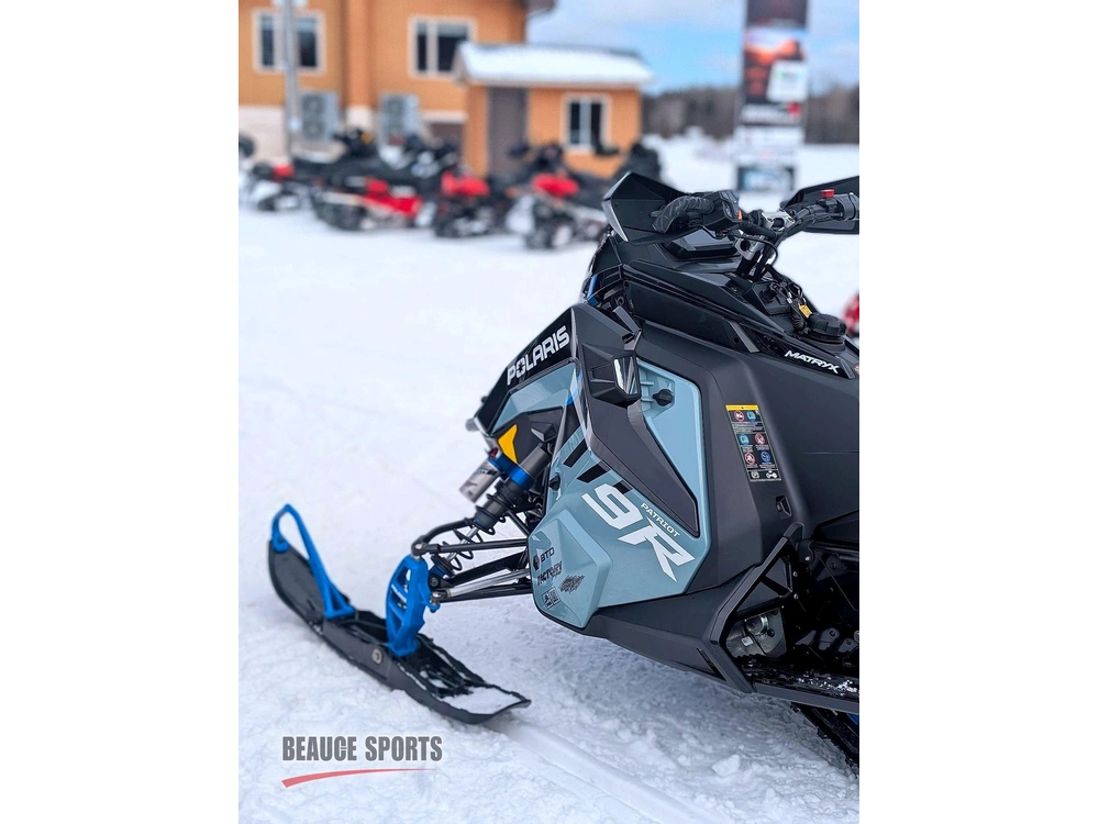 2026 Polaris Sno-26 9r Indy Xcr 137 Démo Garantie Complete Deal ! alt