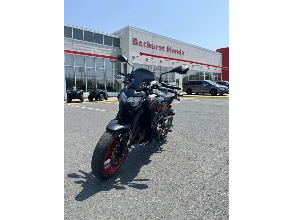 2021 Kawasaki Zr900f alt