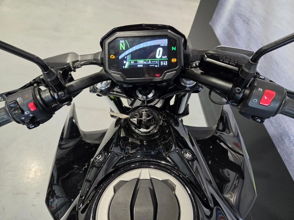 Kawasaki Z650 2020 alt