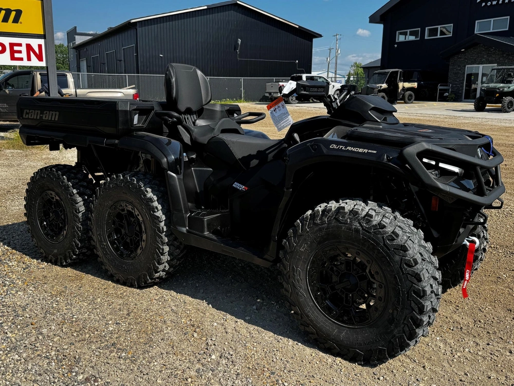 2026 Can-am Outlander Max 6x6 1000 alt