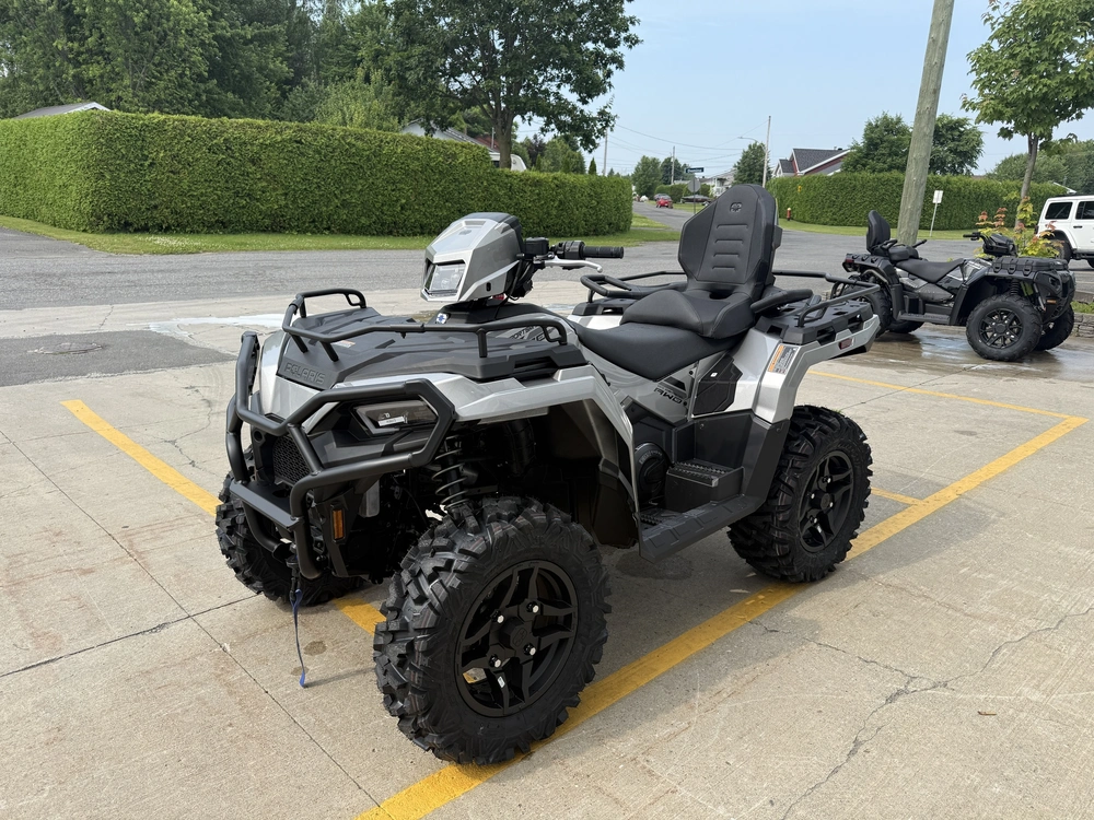 Polaris Sportsman Touring 570 Ultimate 2026 alt