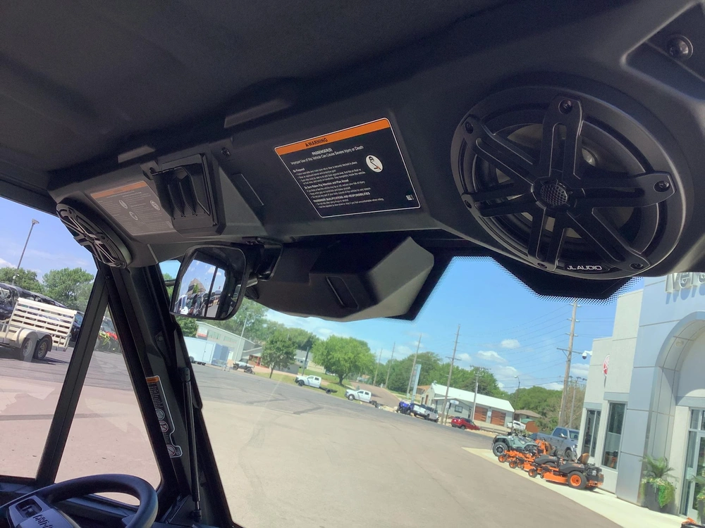 2026 Can-am Defender Hd11 Limited alt