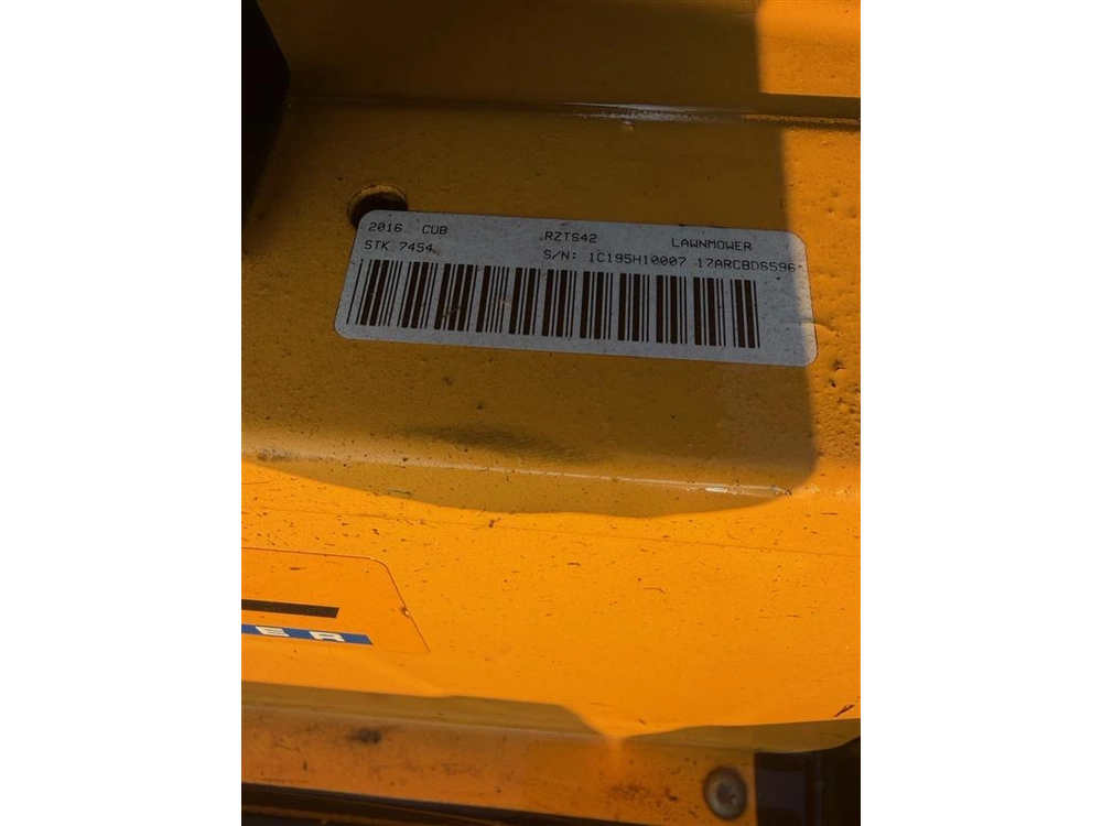 2016 Cub Cadet Rzt S42 alt