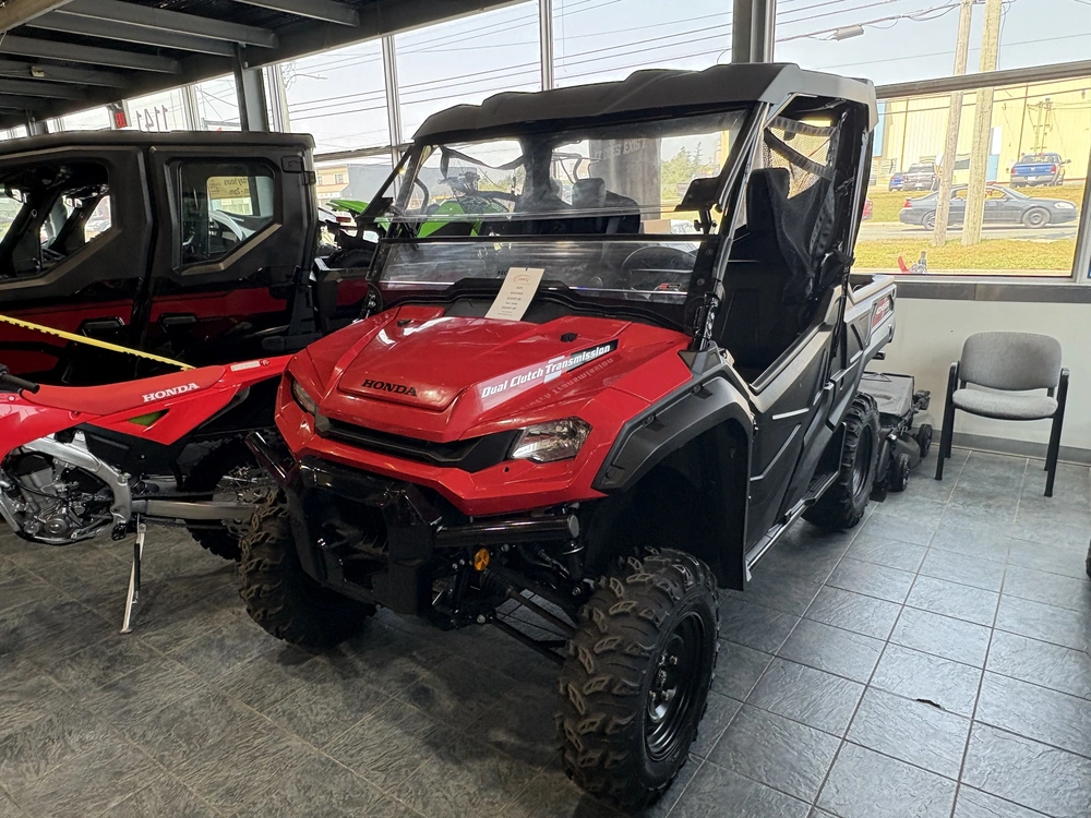 2025 Honda Sxs10m3ps alt
