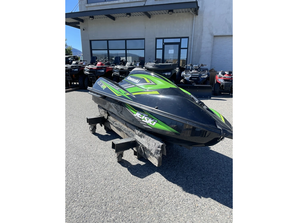 2019 Kawasaki Sx-r alt