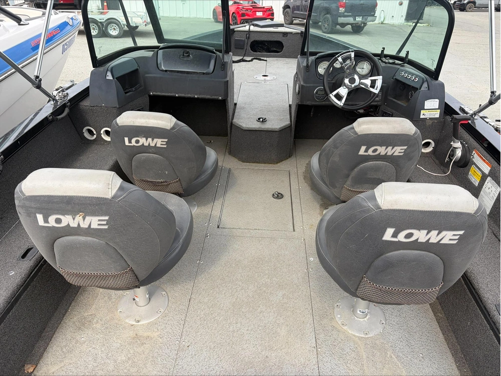 Lowe Boats Lowe Fishing Machine 1810 Pro 2017 alt
