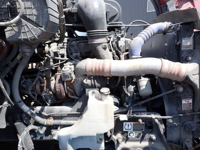 Peterbilt 579 2024