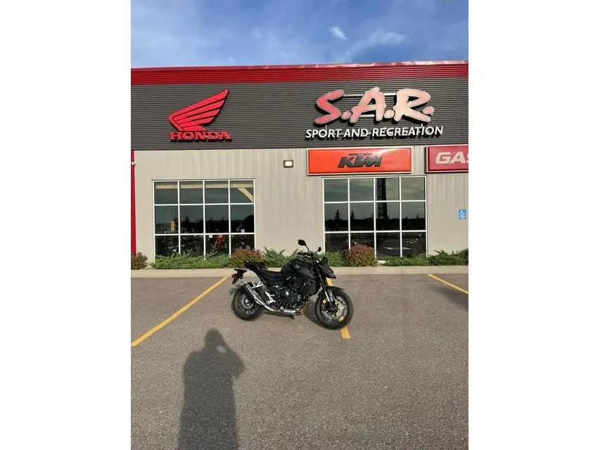 2025 Honda 750 HORNET