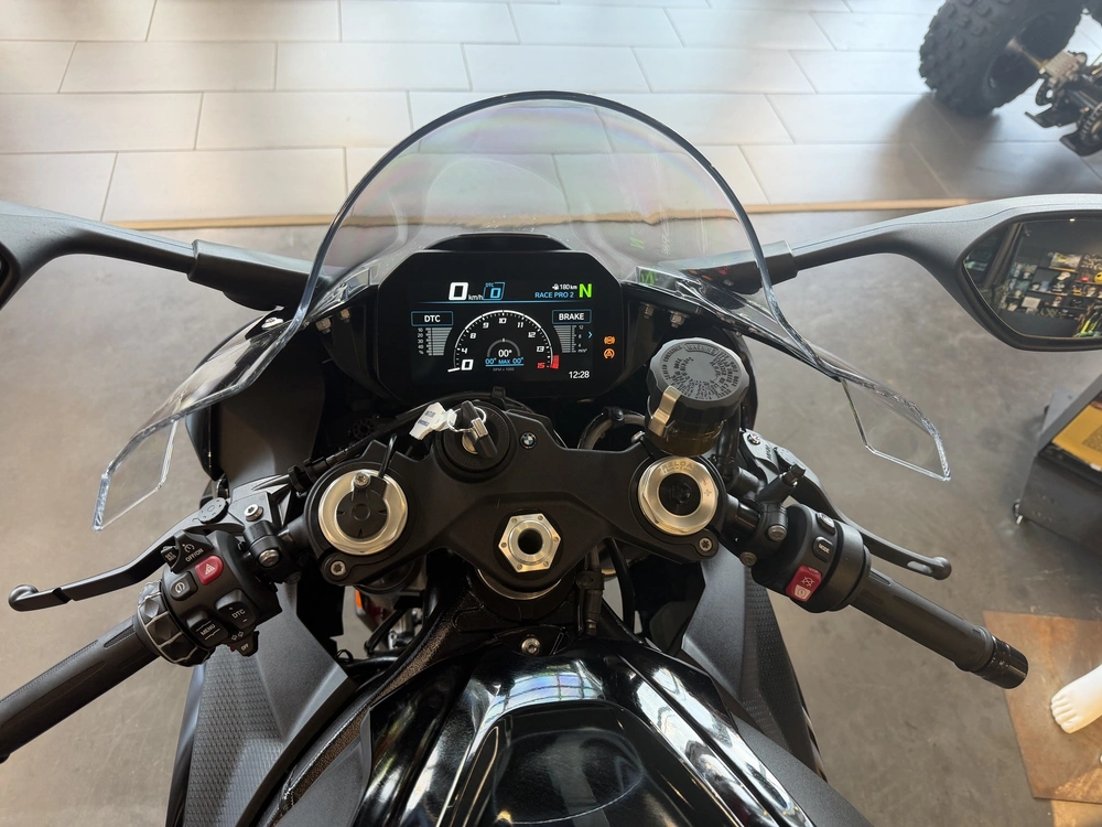 Bmw S1000rr 2026 alt