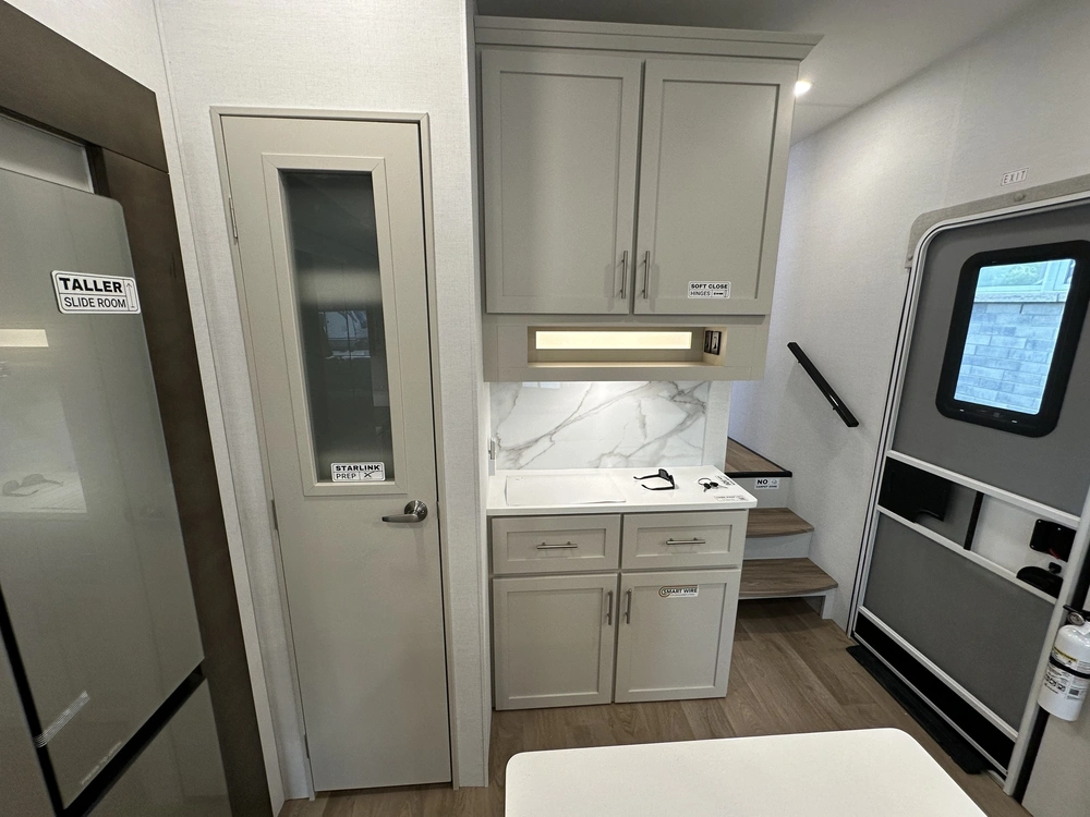 Alliance Rv Avenue 29rl 2027 alt